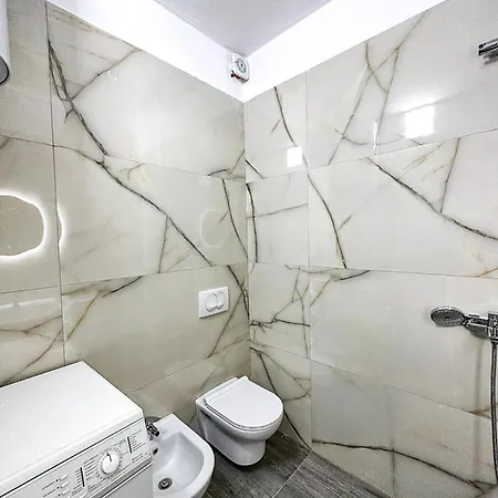New Bazaar 1bd Modern Apartment Tirana