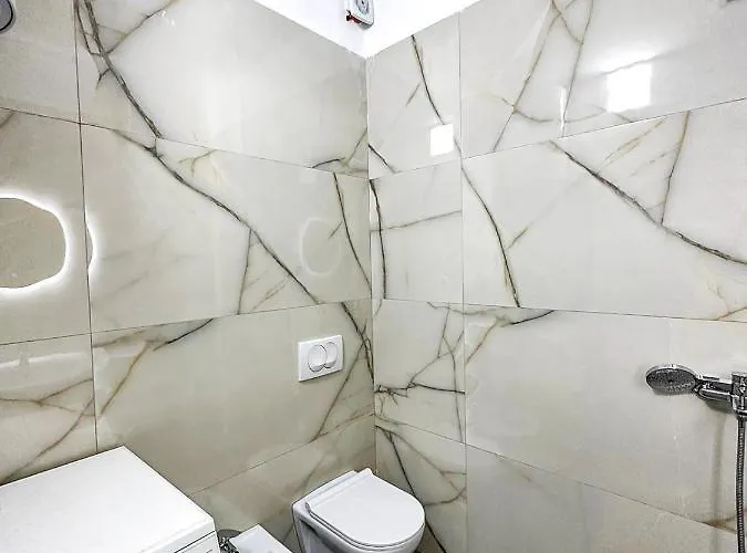 New Bazaar 1bd Modern Apartment Tirana